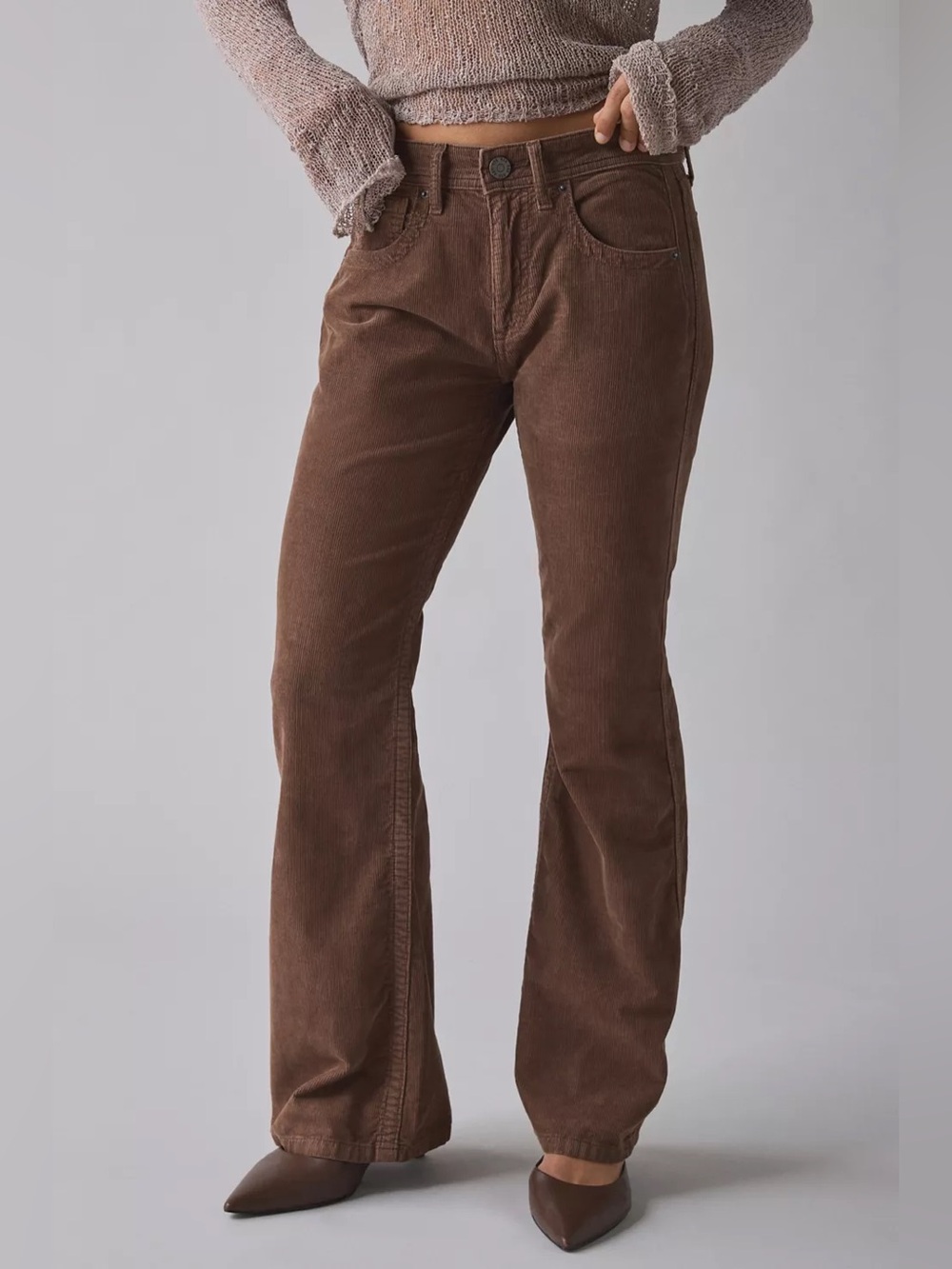 UO BDG Teo Relaxed Low-Rise Bootcut Corduroy Pants - Picture 1 of 5